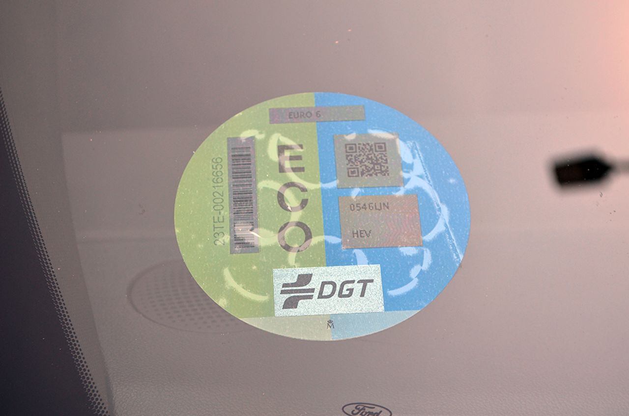 Ford Kuga 2.0 EcoBlue MHEV 150cv ST-Line X  - Foto 79