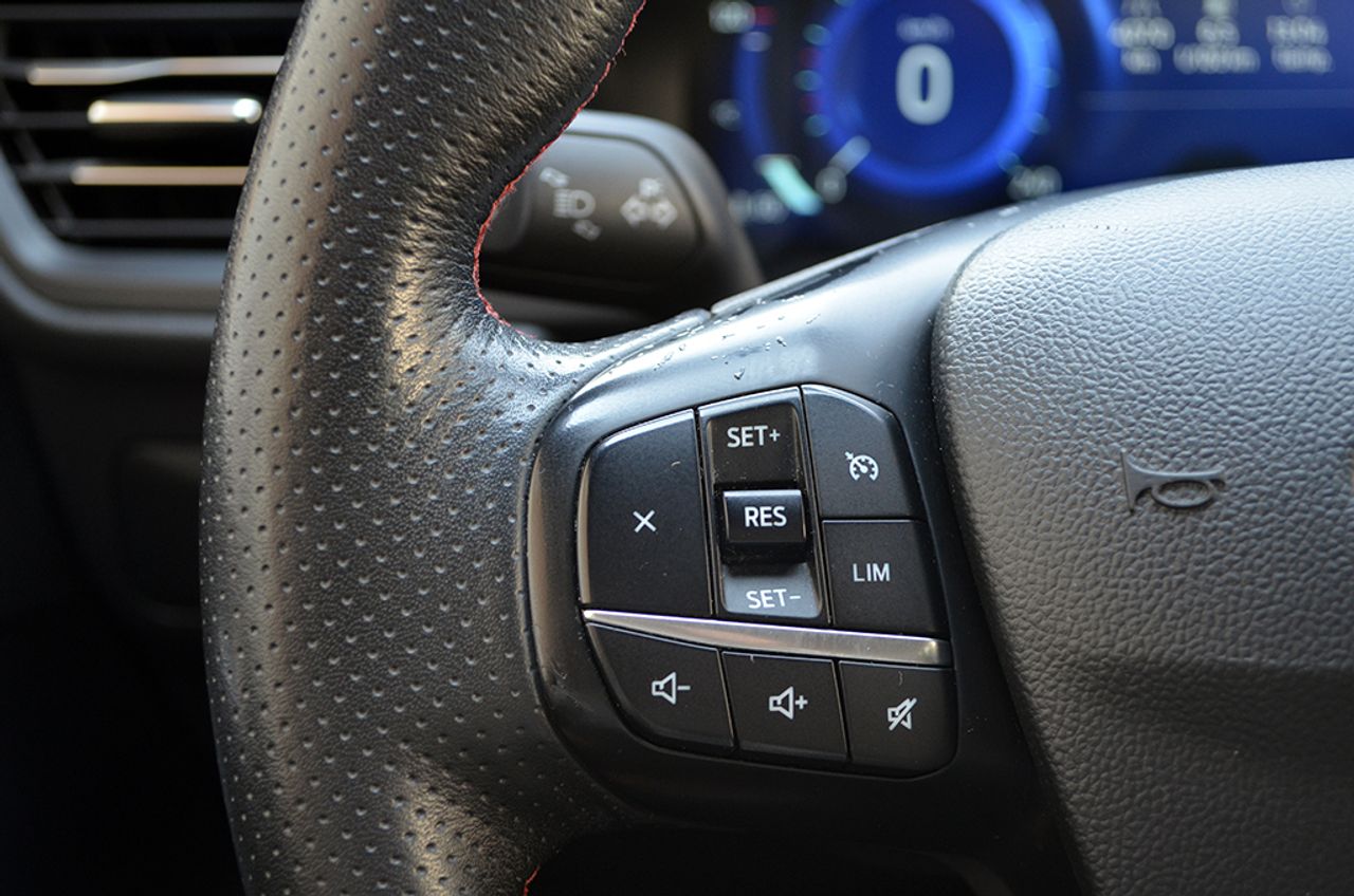 Ford Kuga 2.0 EcoBlue MHEV 150cv ST-Line X  - Foto 19