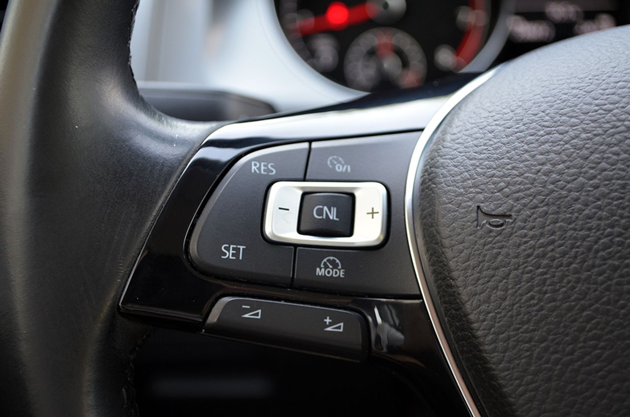 Volkswagen Golf 1.2 Tsi 105cv Edition  - Foto 19