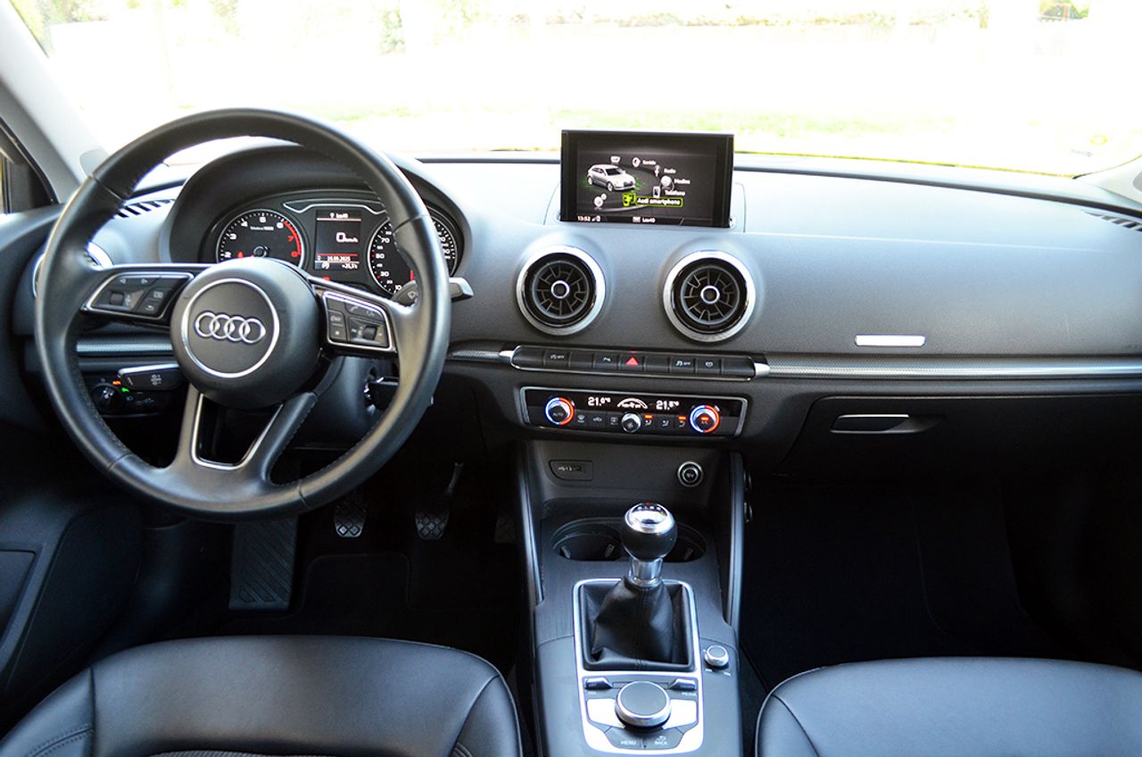 Audi A3 Sportback 1.0 Tfsi 116cv Design Edition  - Foto 7