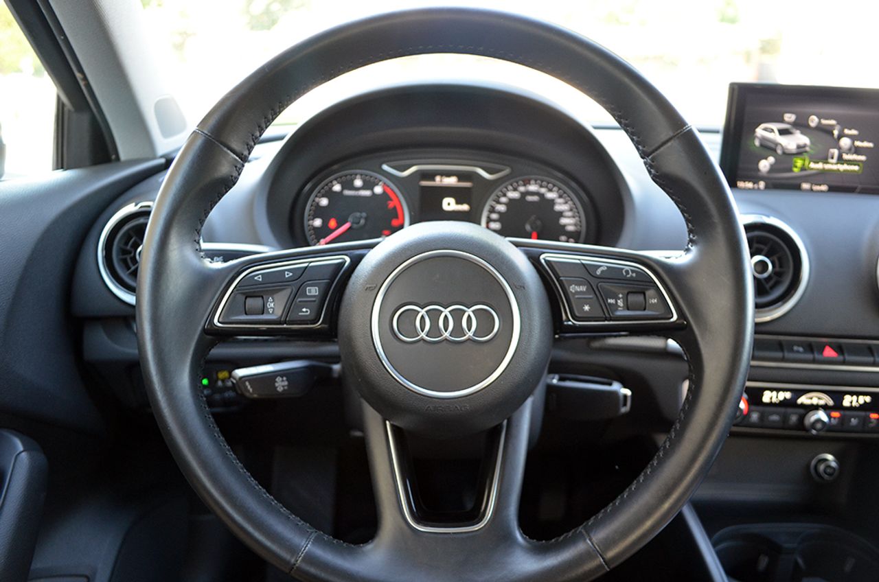 Audi A3 Sportback 1.0 Tfsi 116cv Design Edition  - Foto 18