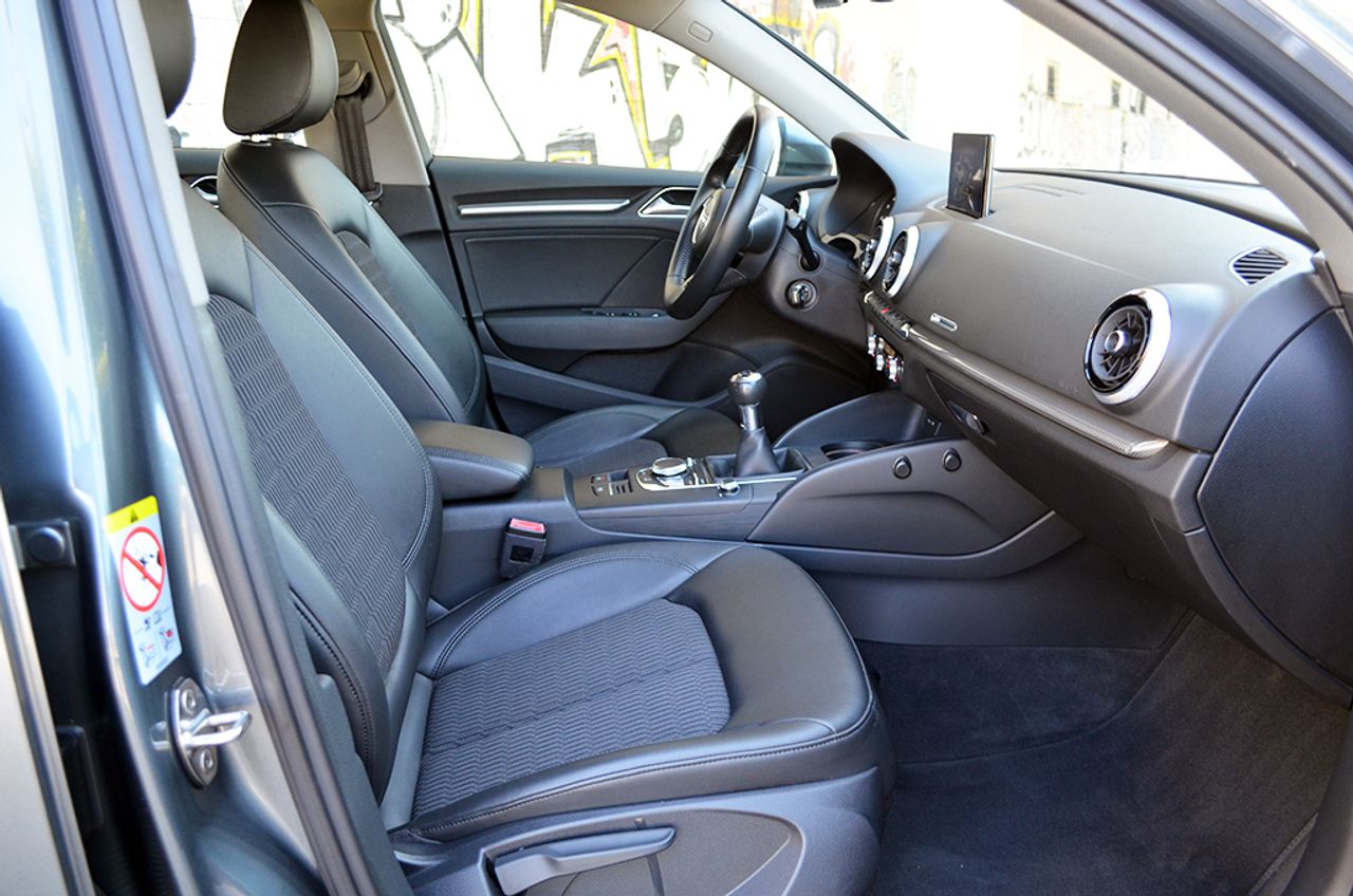 Audi A3 Sportback 1.0 Tfsi 116cv Design Edition  - Foto 13