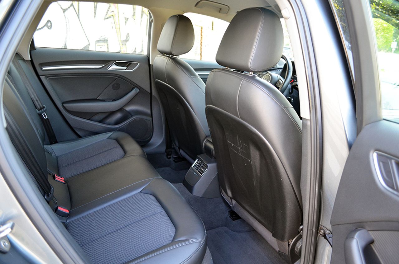 Audi A3 Sportback 1.0 Tfsi 116cv Design Edition  - Foto 12