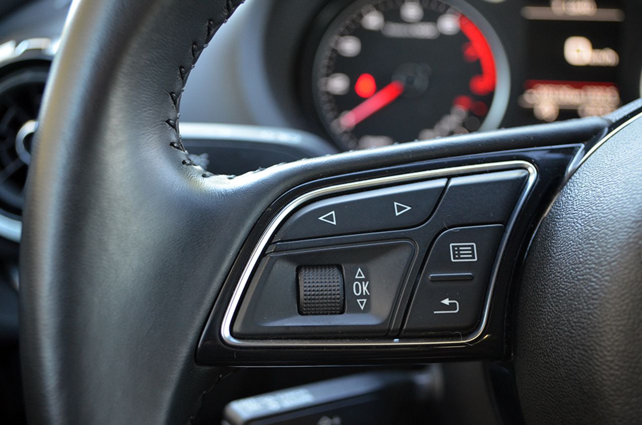 Audi A3 Sportback 1.0 Tfsi 116cv Design Edition  - Foto 19