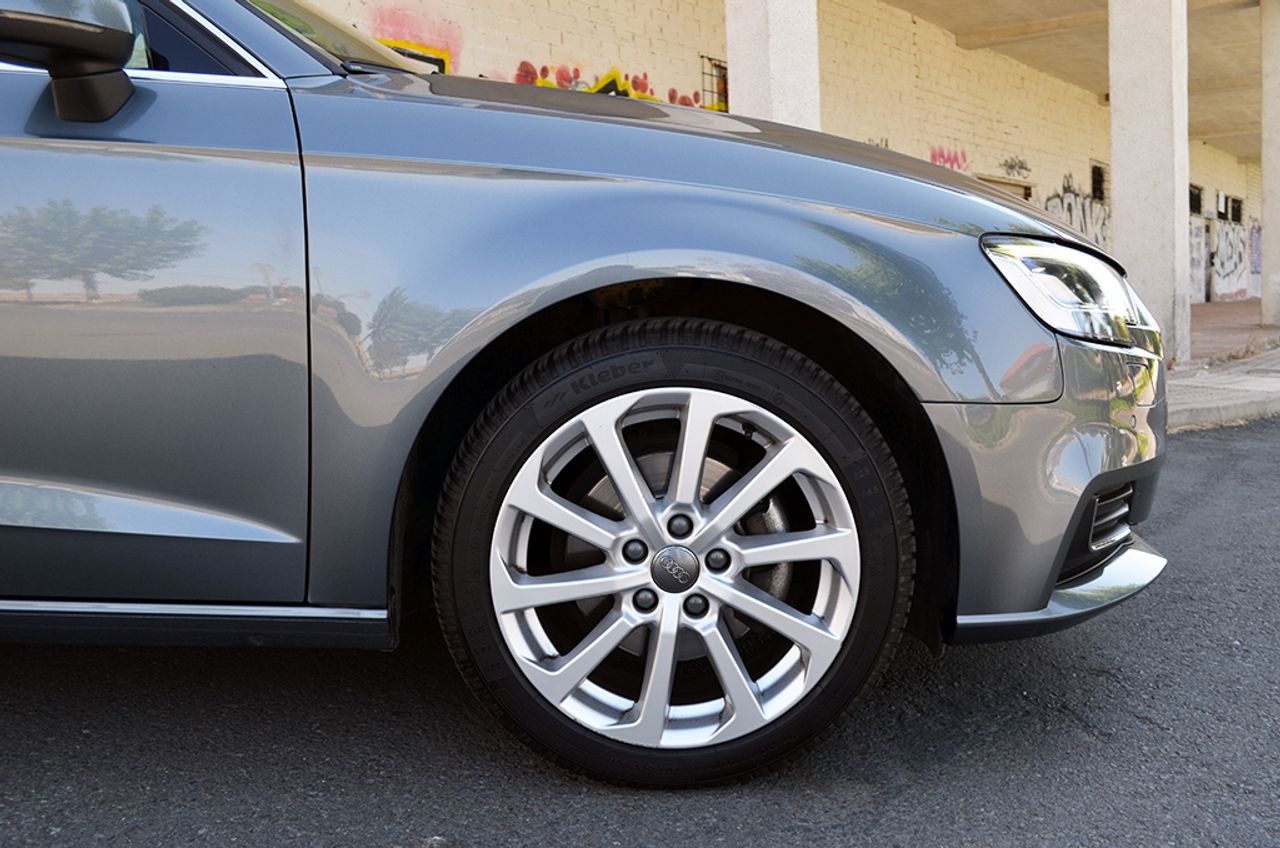 Audi A3 Sportback 1.0 Tfsi 116cv Design Edition  - Foto 49