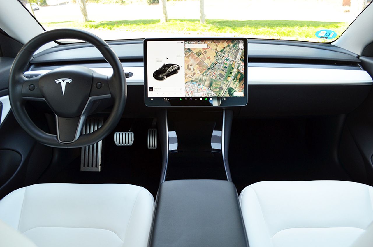 Tesla Model 3 Performance AWD  - Foto 7