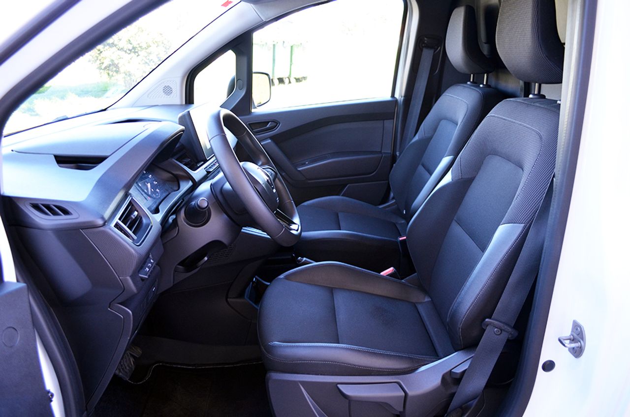 Renault Kangoo E-Tech L1 Start EV 45kWh 122cv  - Foto 8