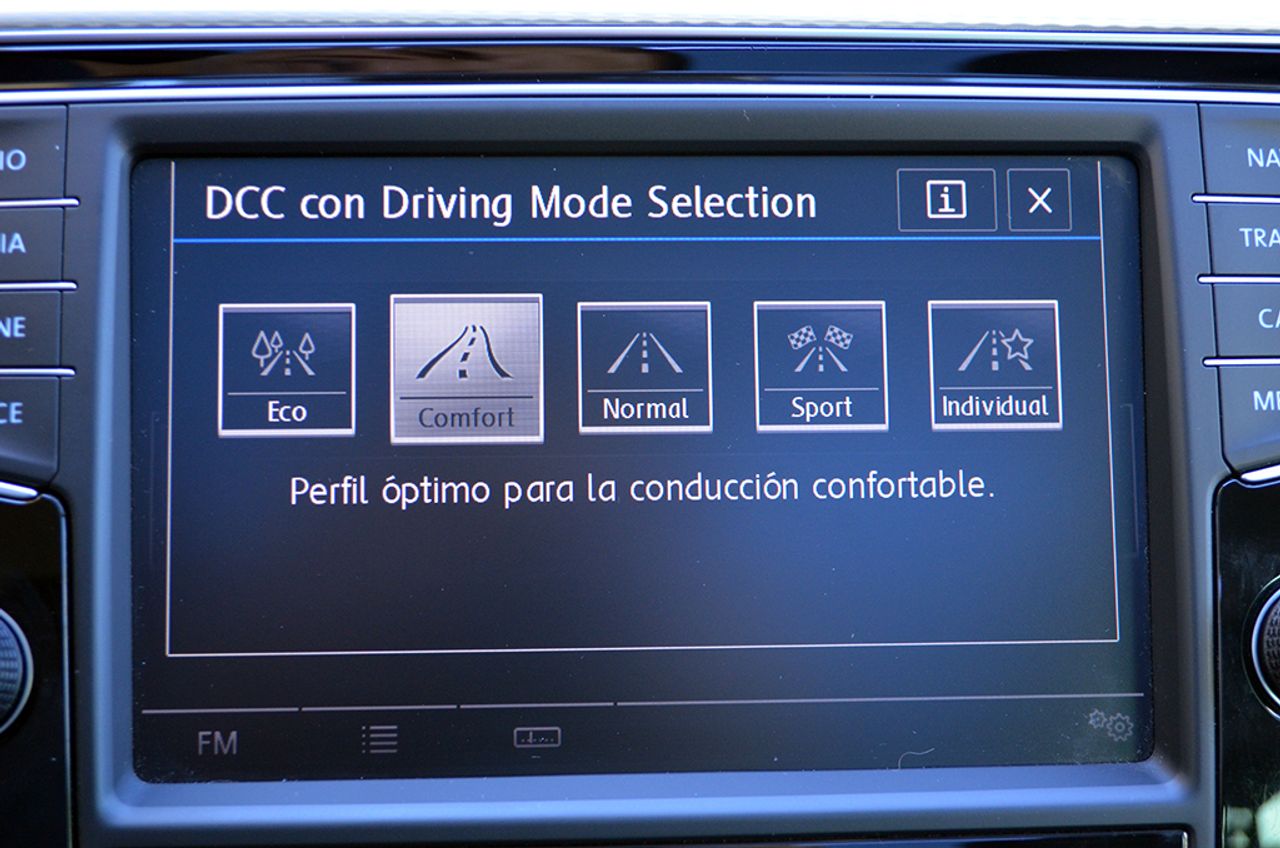 Volkswagen Passat Variant GTE PHEV 218cv  - Foto 85