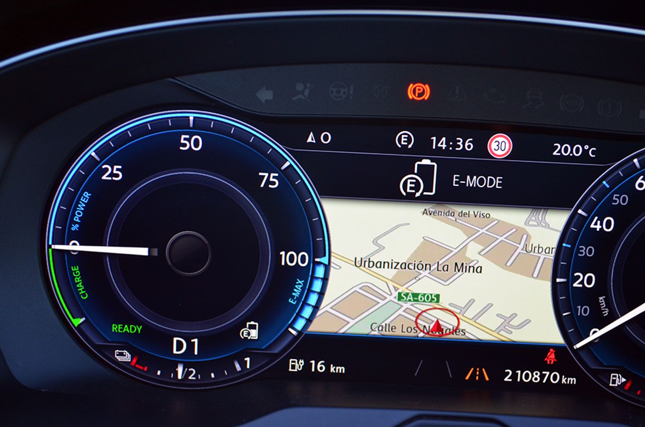 Volkswagen Passat Variant GTE PHEV 218cv  - Foto 93