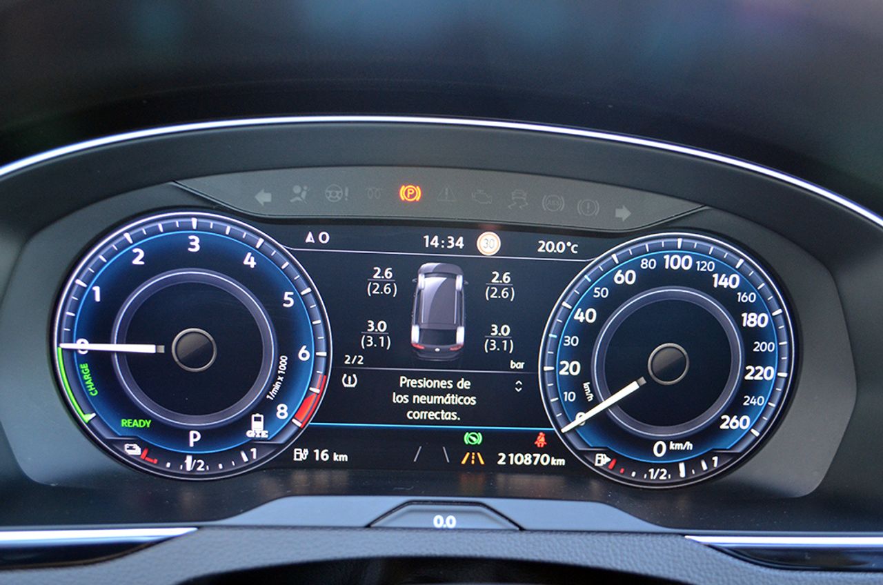 Volkswagen Passat Variant GTE PHEV 218cv  - Foto 30