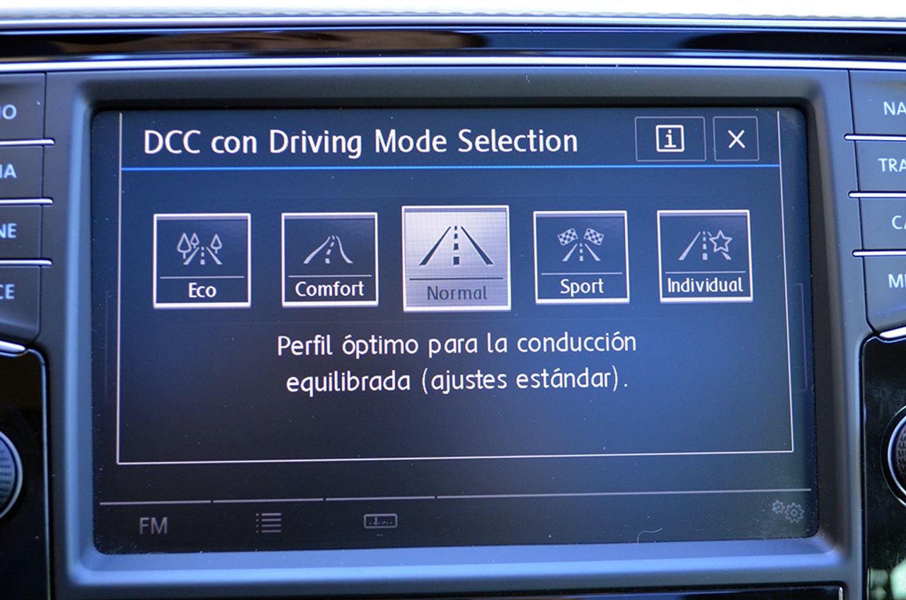 Volkswagen Passat Variant GTE PHEV 218cv  - Foto 86