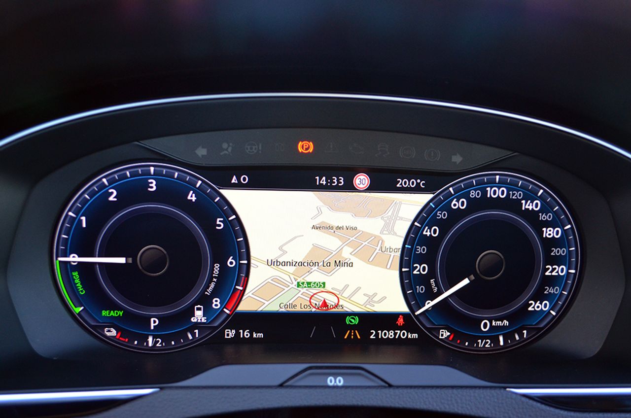 Volkswagen Passat Variant GTE PHEV 218cv  - Foto 26