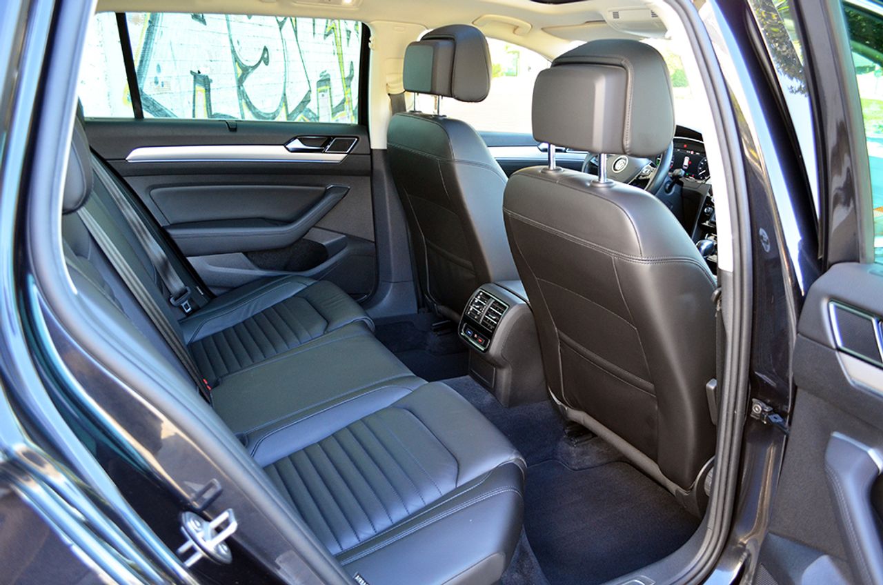 Volkswagen Passat Variant GTE PHEV 218cv  - Foto 12