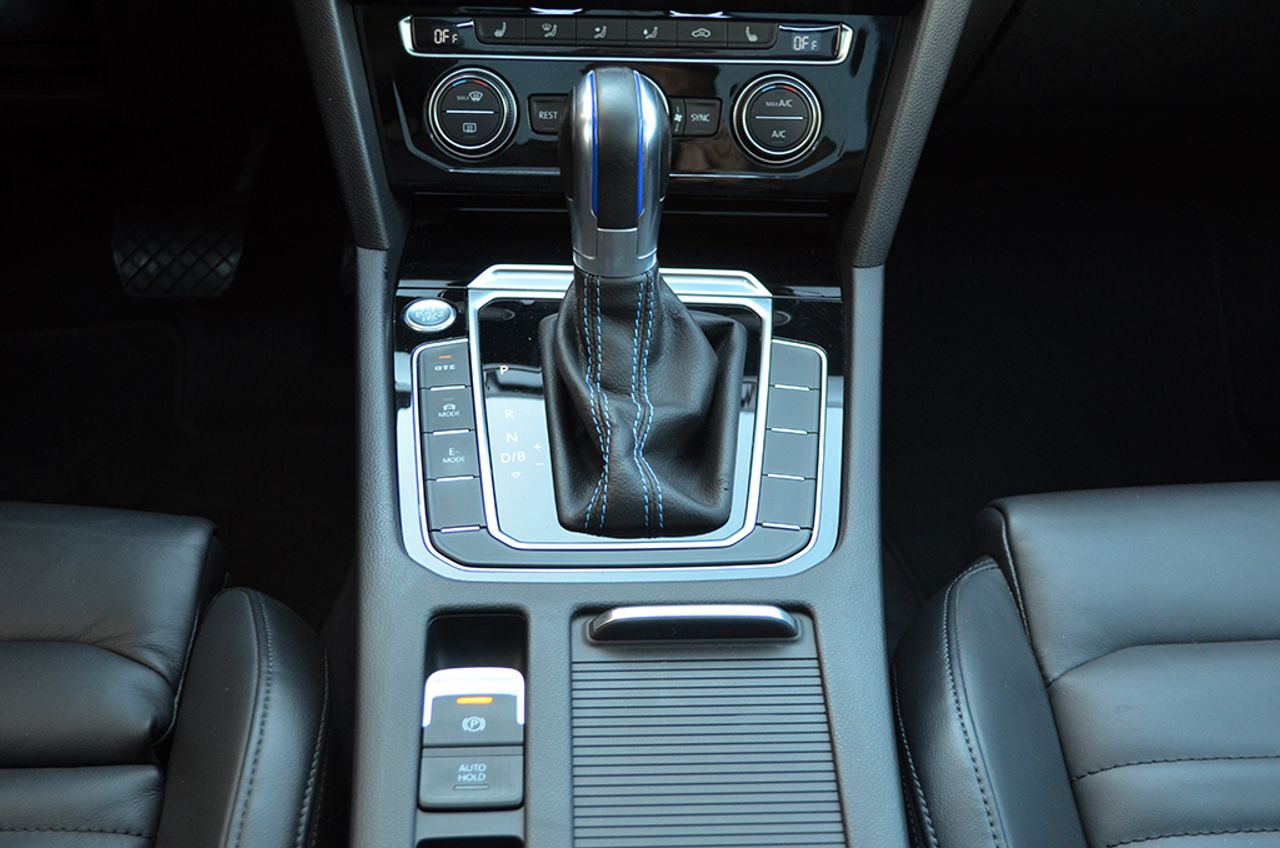 Volkswagen Passat Variant GTE PHEV 218cv  - Foto 15