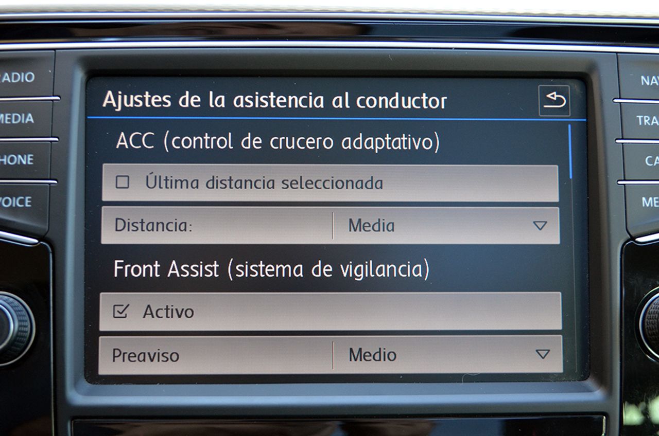 Volkswagen Passat Variant GTE PHEV 218cv  - Foto 61