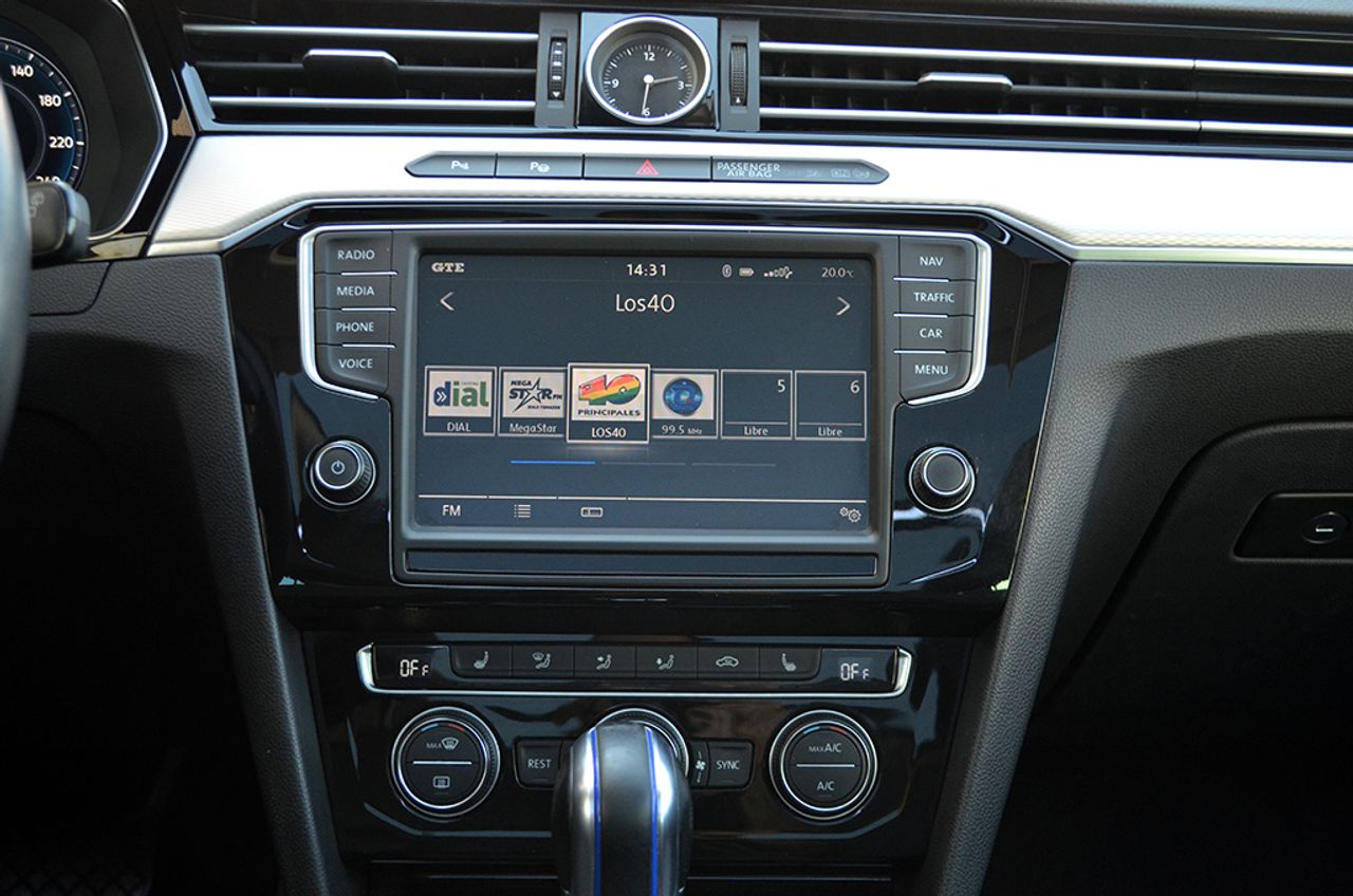 Volkswagen Passat Variant GTE PHEV 218cv  - Foto 16