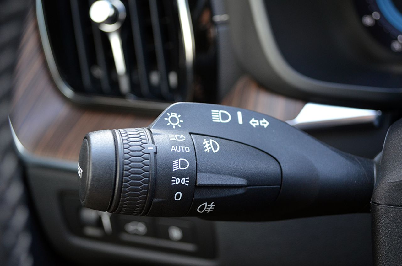 Volvo XC60 T6 Twin Recharge Inscription PHEV 340cv  - Foto 22