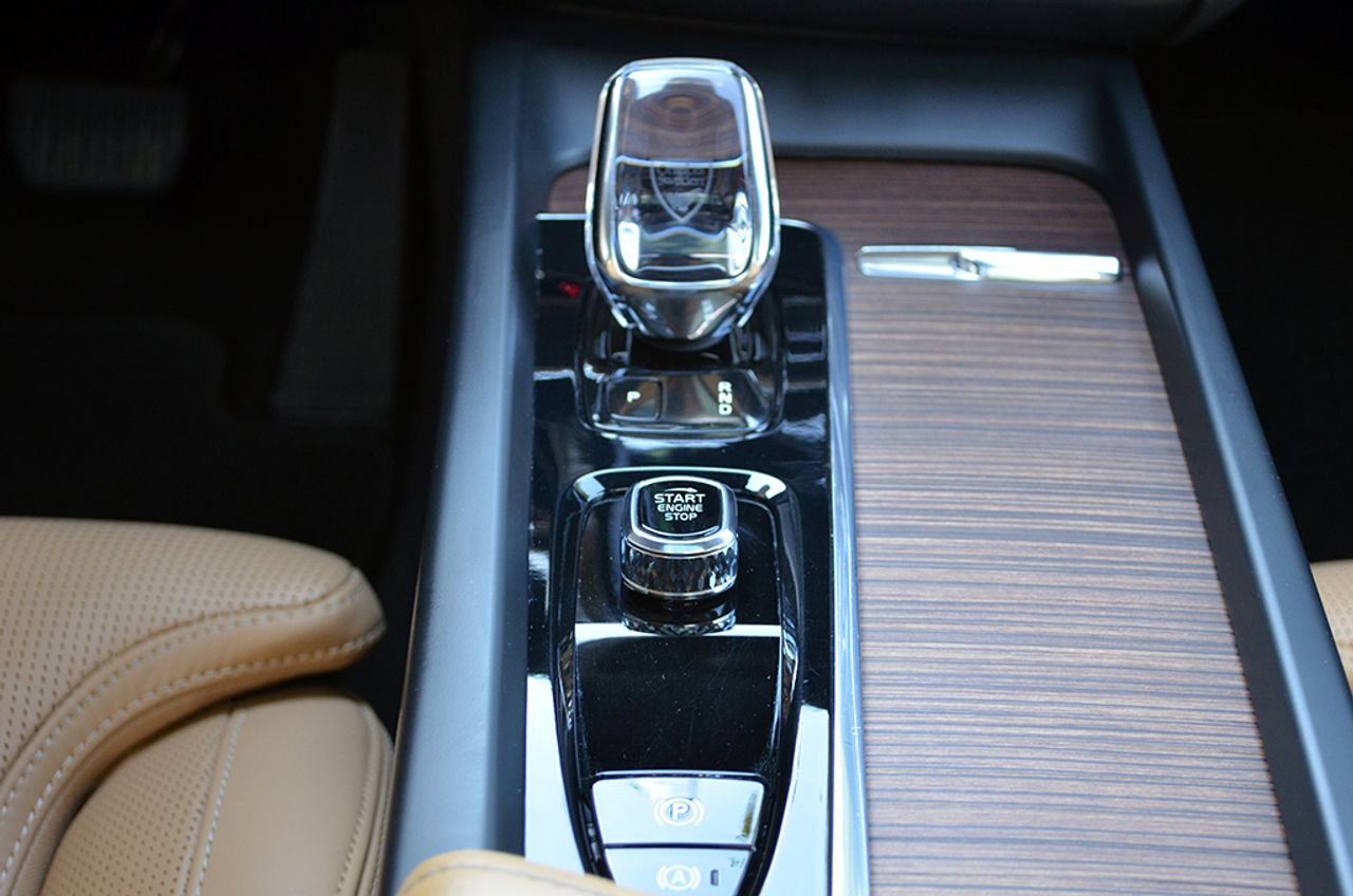 Volvo XC60 T6 Twin Recharge Inscription PHEV 340cv  - Foto 15