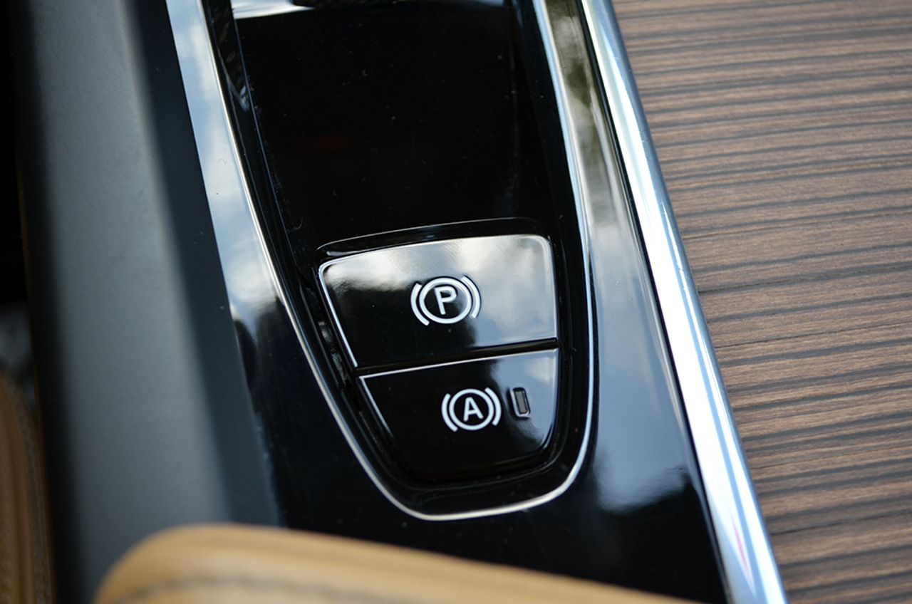 Volvo XC60 T6 Twin Recharge Inscription PHEV 340cv  - Foto 54