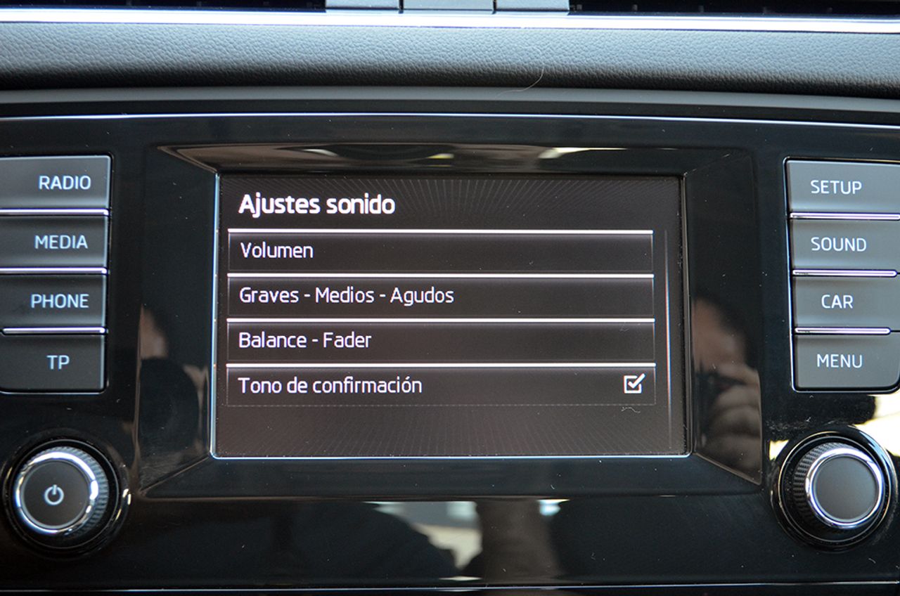 Skoda Octavia 1.6 Tdi 105cv Ambition - Foto 28
