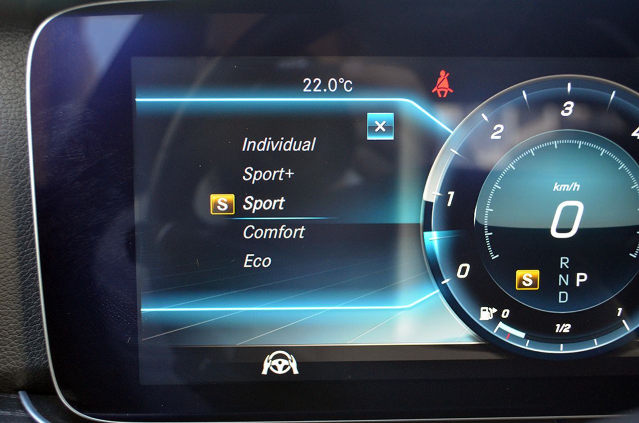 Mercedes Clase E 350d 4MATIC 9G-Tronic 258cv AMG - Foto 41