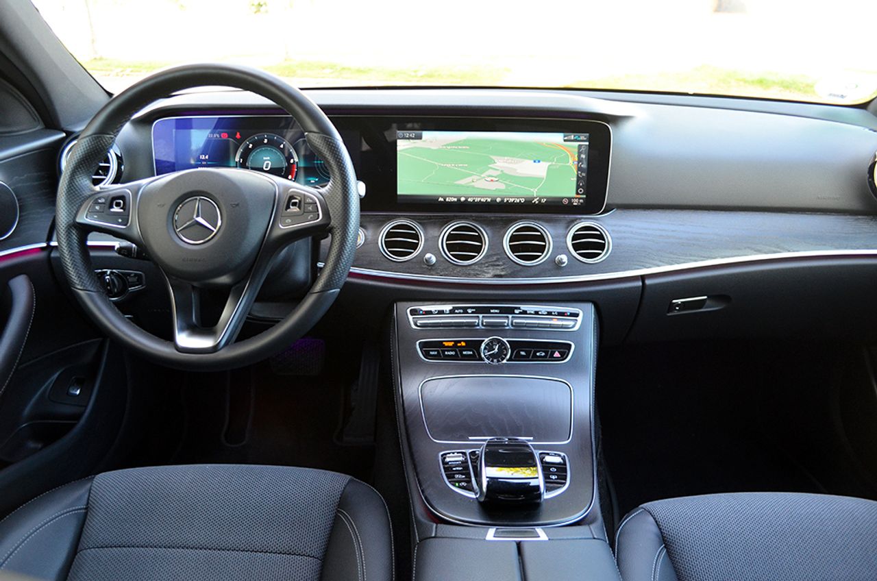 Mercedes Clase E 350d 4MATIC 9G-Tronic 258cv AMG - Foto 7