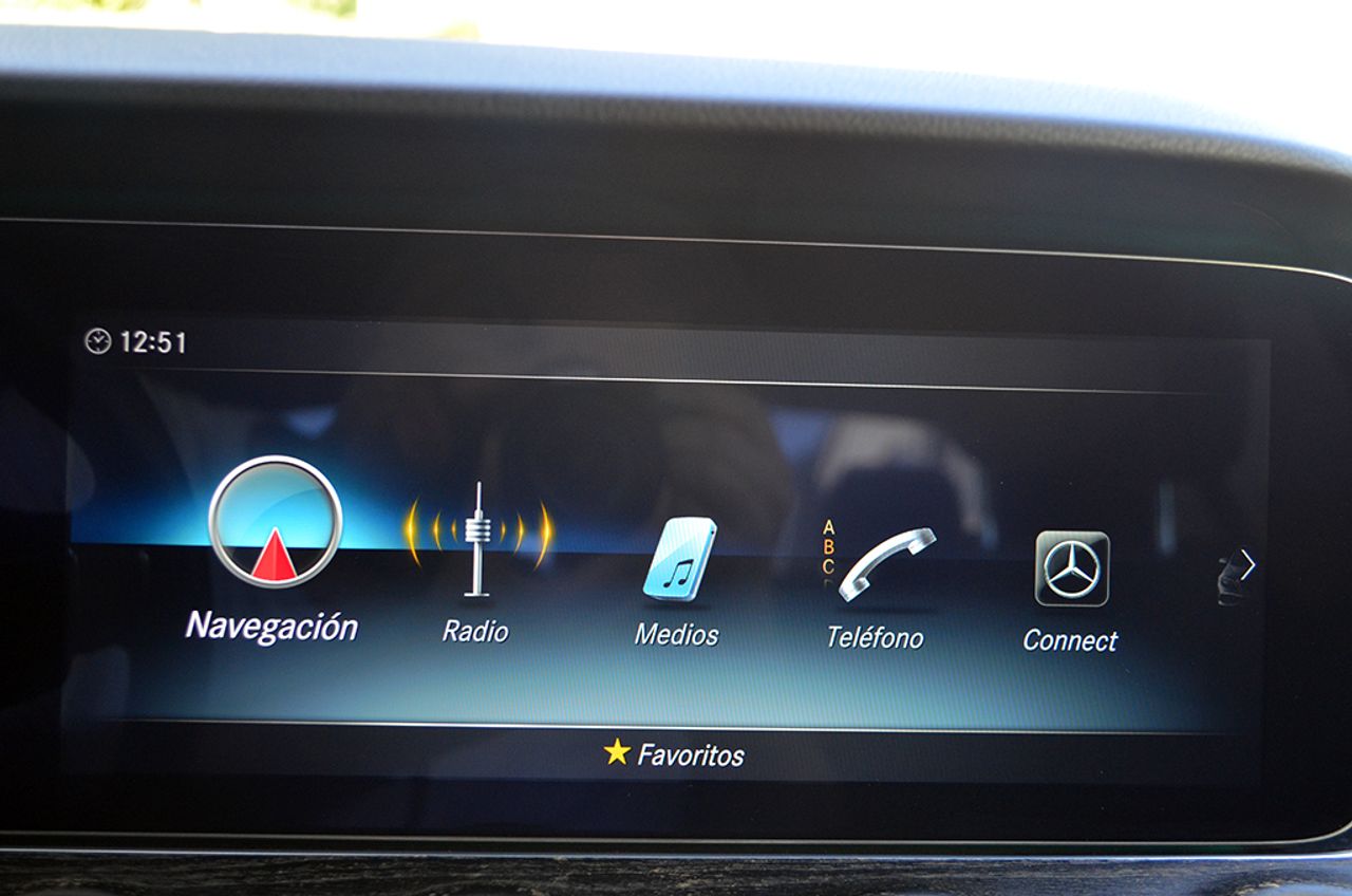 Mercedes Clase E 350d 4MATIC 9G-Tronic 258cv AMG - Foto 47