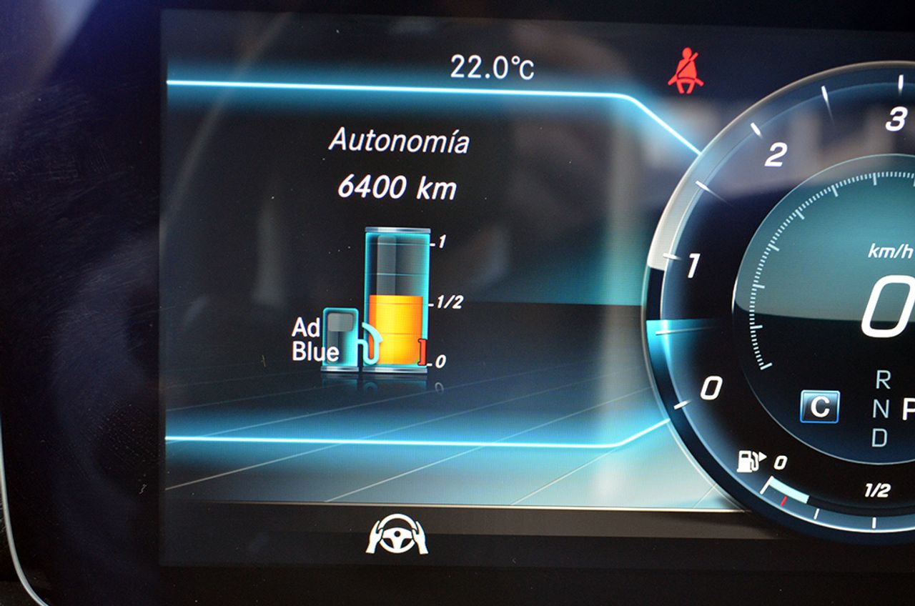 Mercedes Clase E 350d 4MATIC 9G-Tronic 258cv AMG - Foto 33