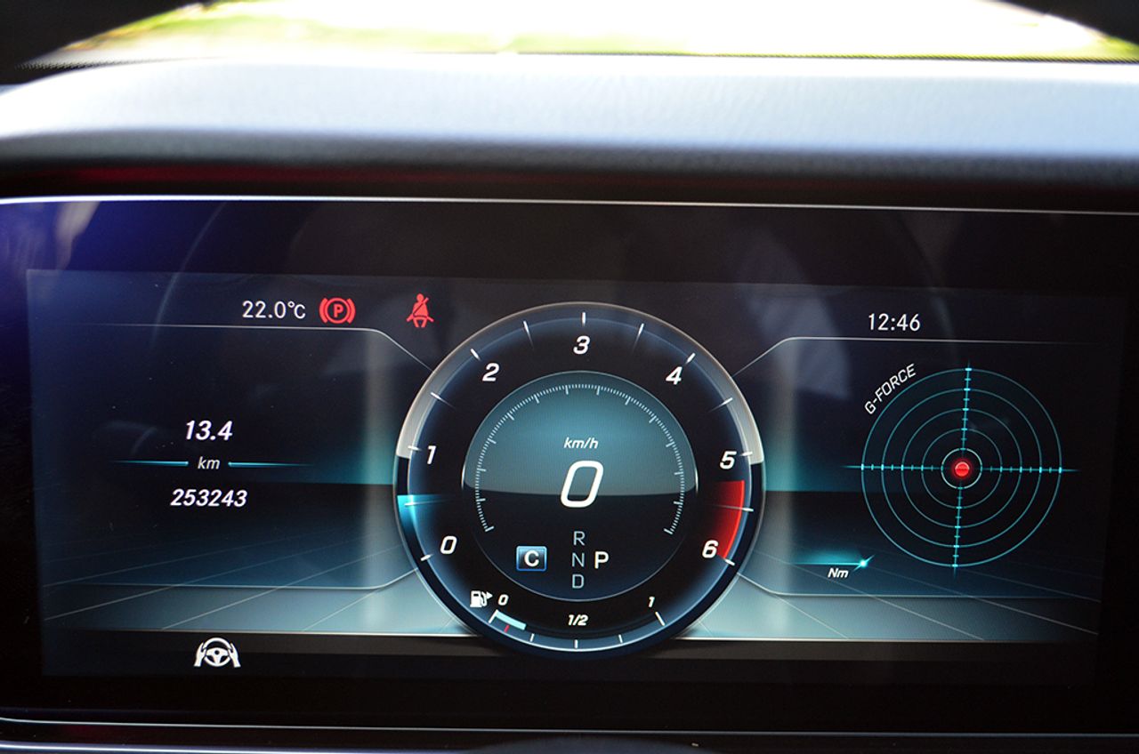 Mercedes Clase E 350d 4MATIC 9G-Tronic 258cv AMG - Foto 11