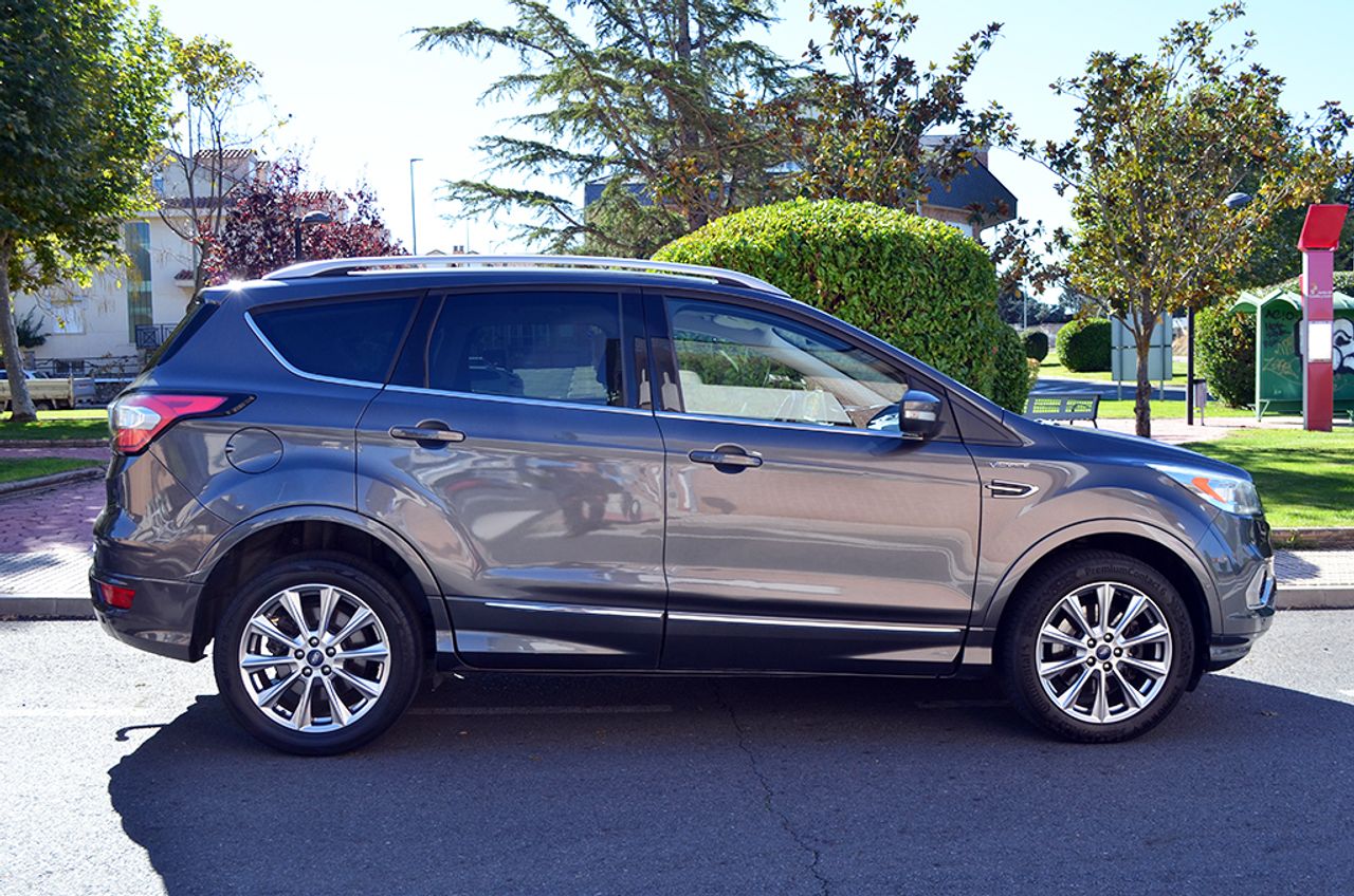 Ford Kuga 2.0 Tdci 180cv 4x4 Powershift Vignale - Foto 5