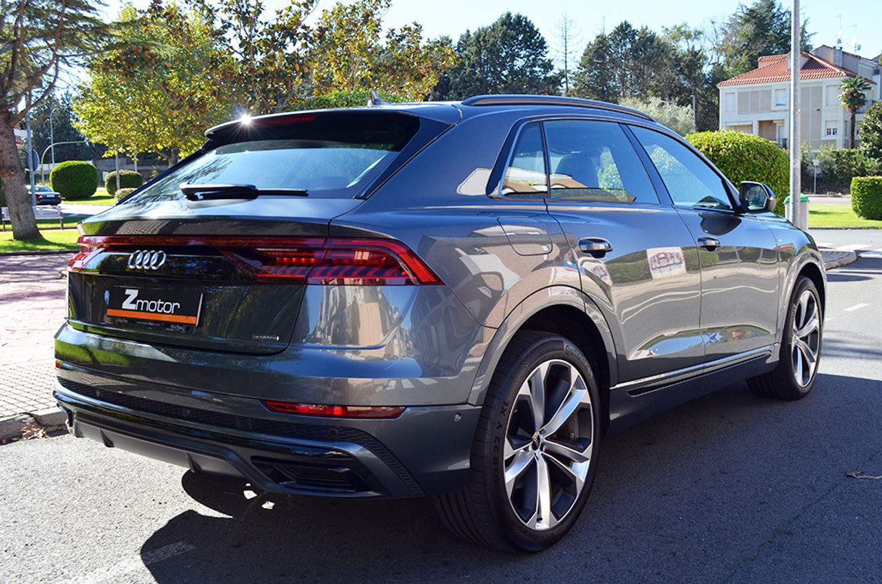 Audi Q8 60 TFSIe S-Line Black Line Plus 462cv - Foto 4