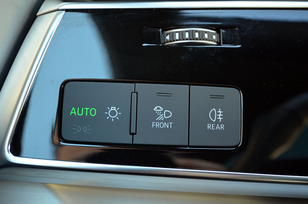 Audi Q8 60 TFSIe S-Line Black Line Plus 462cv - Foto 106