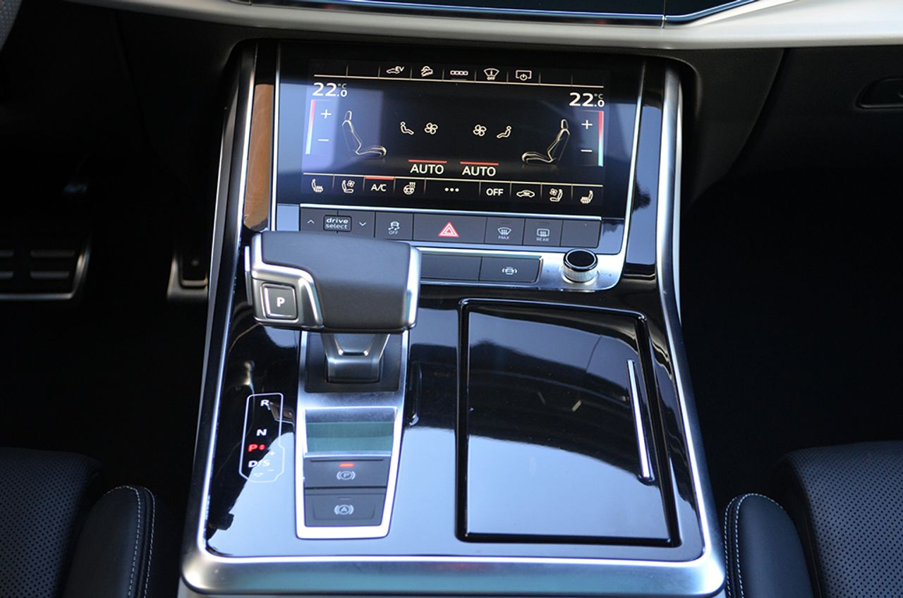 Audi Q8 60 TFSIe S-Line Black Line Plus 462cv - Foto 15