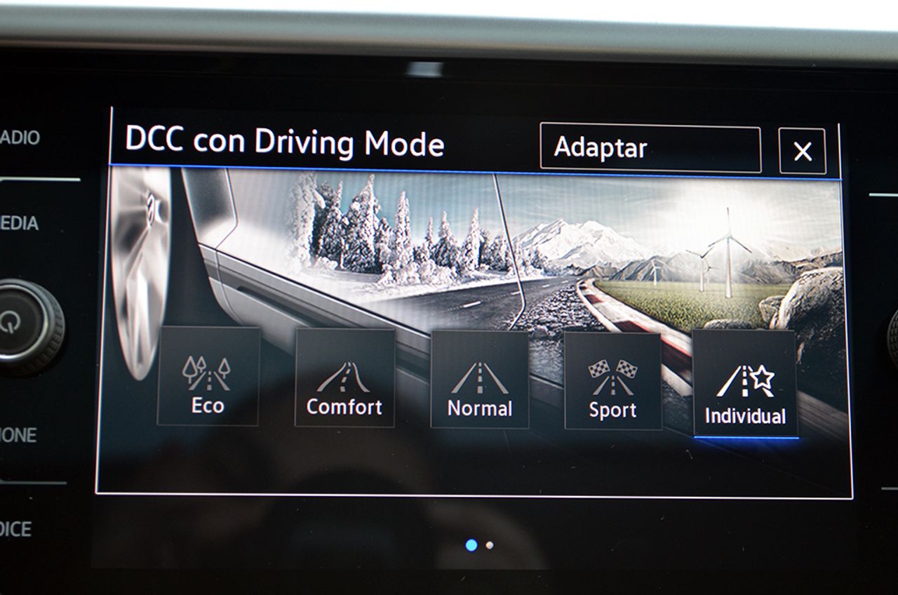 Volkswagen Arteon Elegance 2.0 TDI 147 kW (200 CV) DSG 7 vel. - Foto 67