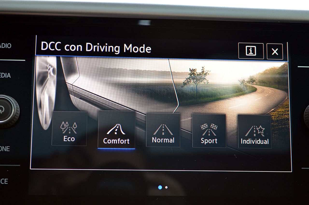 Volkswagen Arteon Elegance 2.0 TDI 147 kW (200 CV) DSG 7 vel. - Foto 69