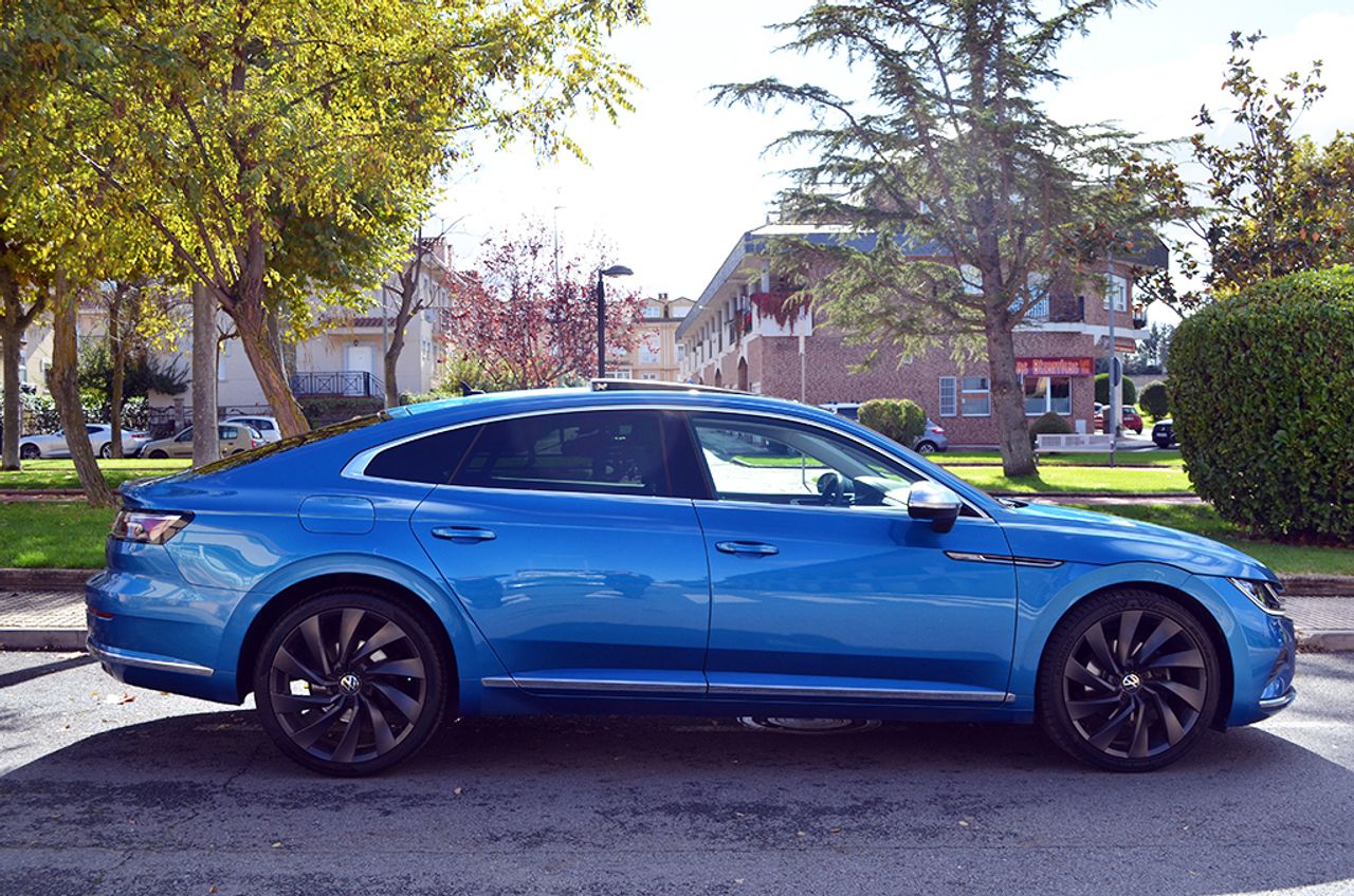 Volkswagen Arteon Elegance 2.0 TDI 147 kW (200 CV) DSG 7 vel. - Foto 5