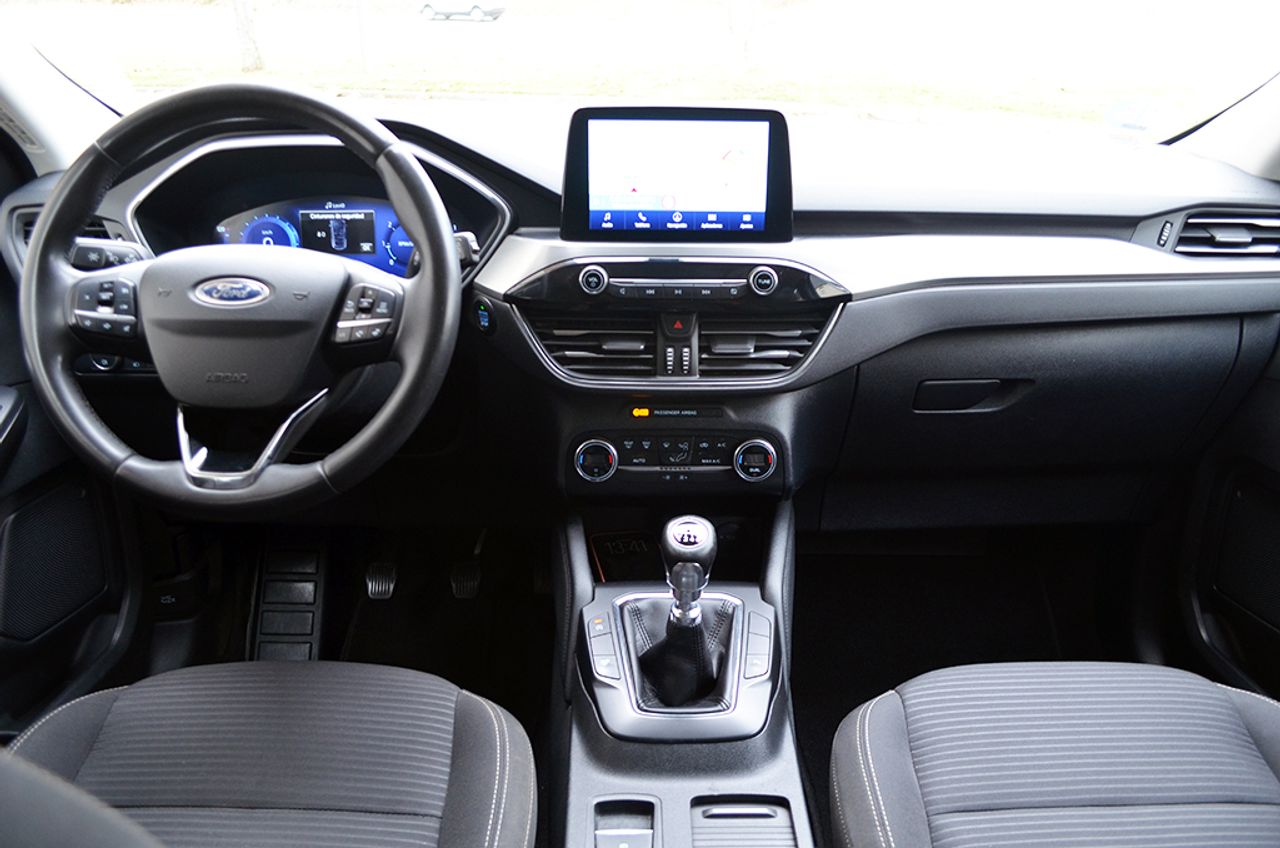 Ford Kuga 2.0 EcoBlue MHEV 150cv Titanium - Foto 7