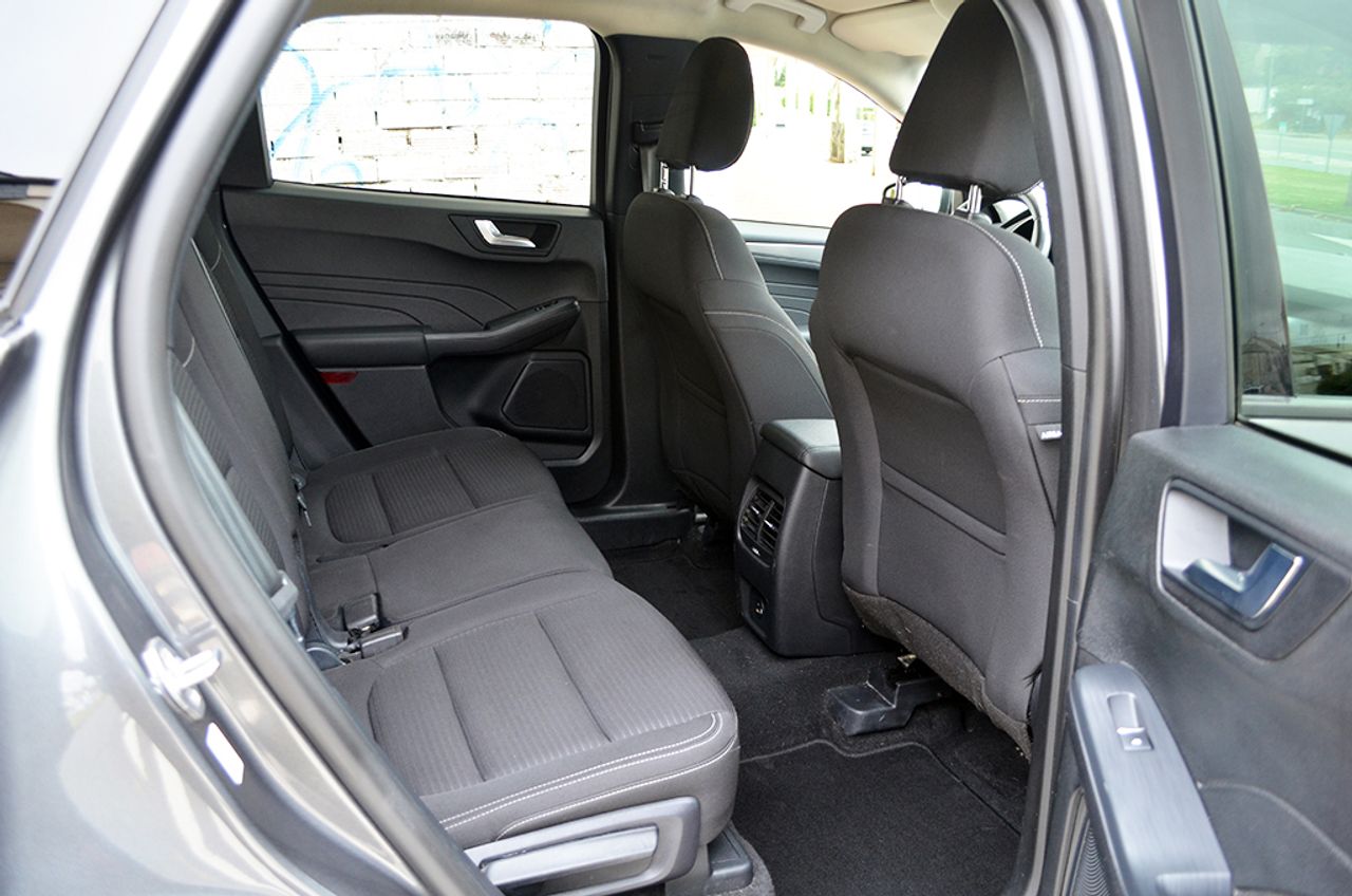 Ford Kuga 2.0 EcoBlue MHEV 150cv Titanium - Foto 12