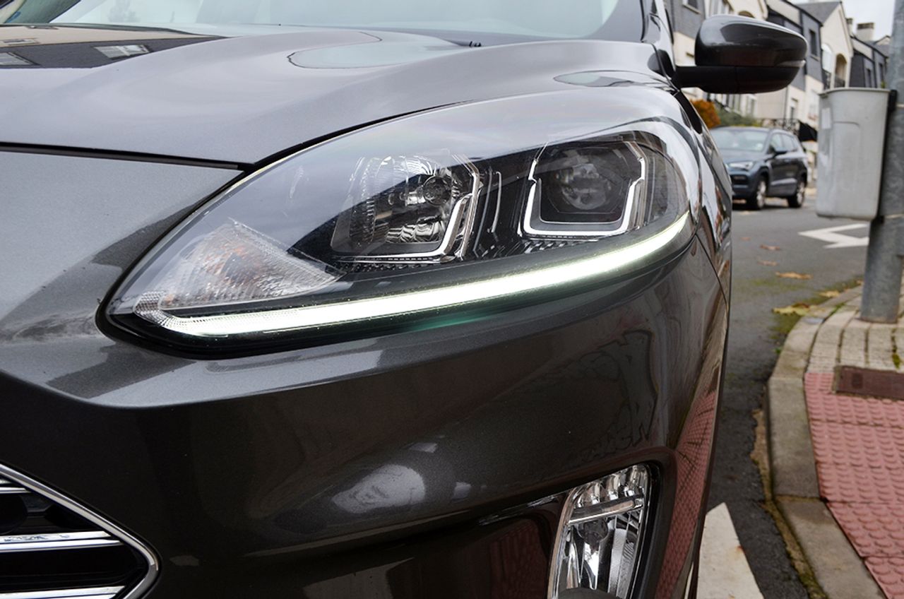 Ford Kuga 2.0 EcoBlue MHEV 150cv Titanium - Foto 74