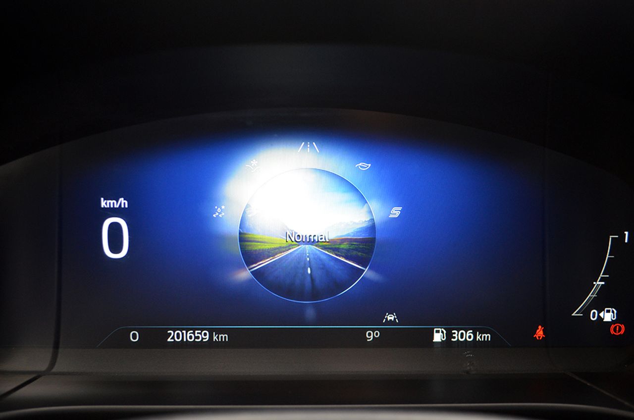 Ford Kuga 2.0 EcoBlue MHEV 150cv Titanium - Foto 60