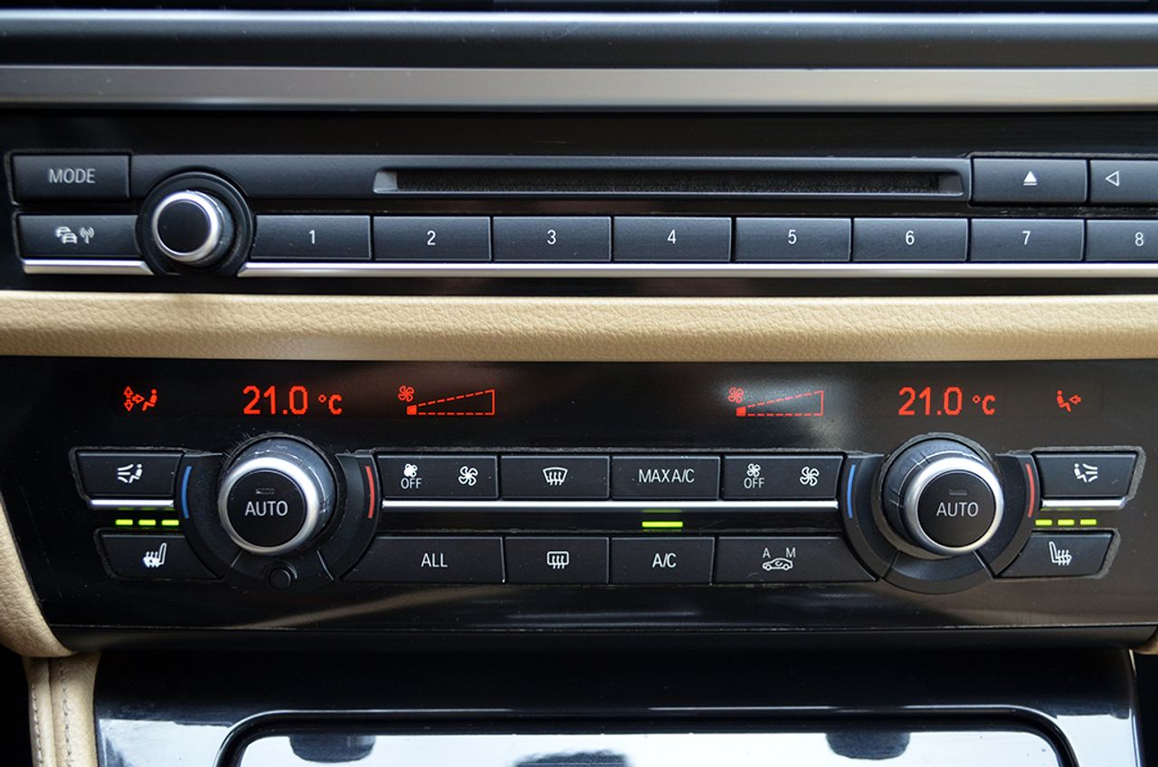 BMW Serie 5 530d xDrive Berlina - Foto 48