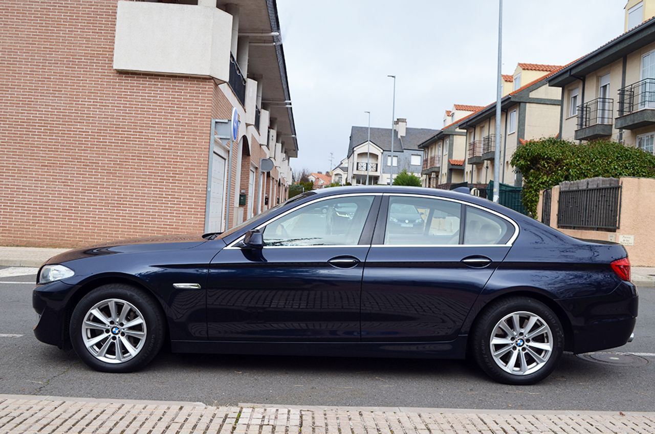 BMW Serie 5 530d xDrive Berlina - Foto 57