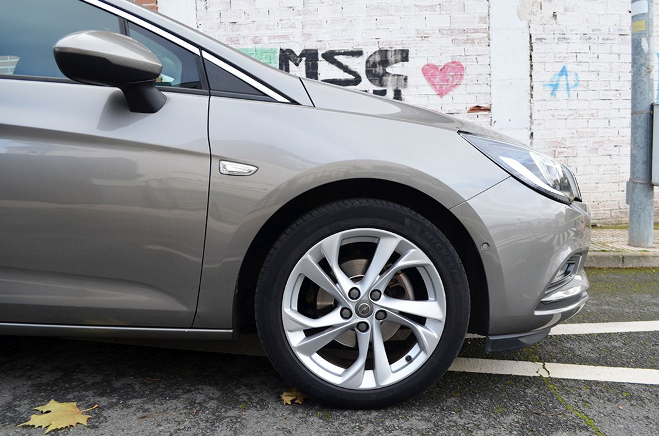 Opel Astra 5p Dynamic 1.6 CDTI 81 kW (110 CV) - Foto 59