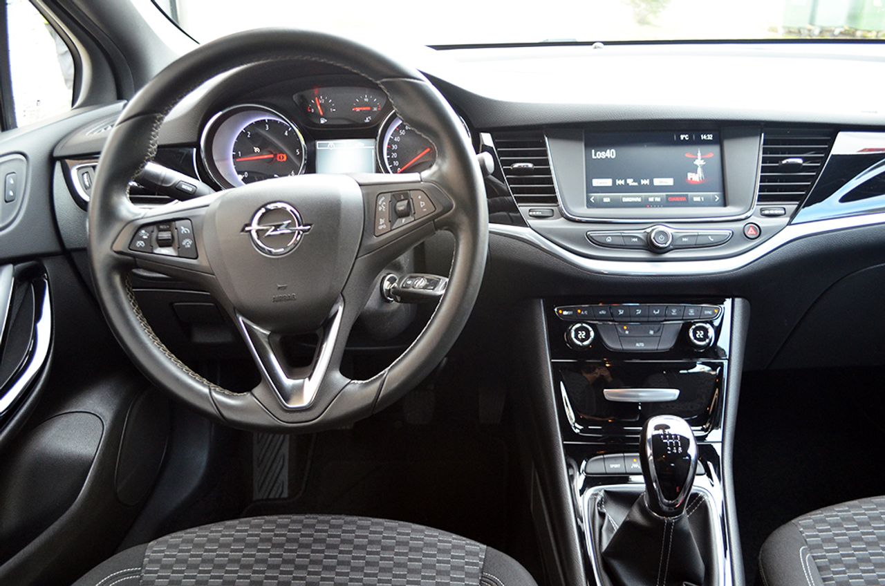 Opel Astra 5p Dynamic 1.6 CDTI 81 kW (110 CV) - Foto 14