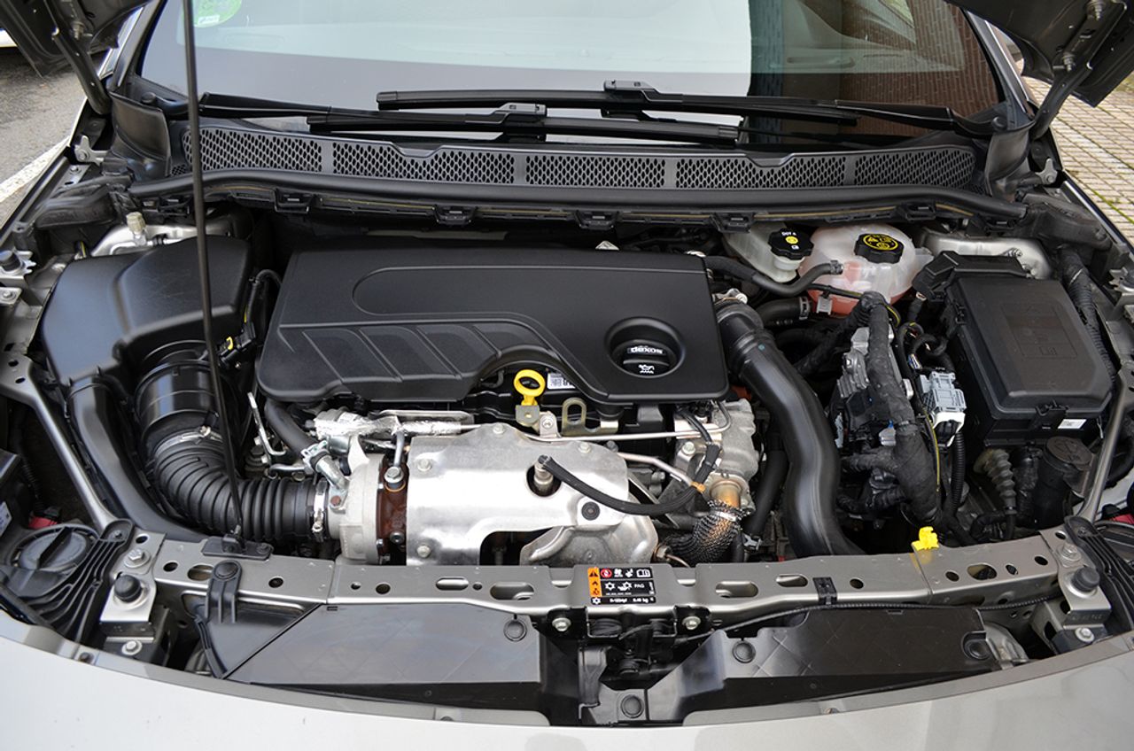 Opel Astra 5p Dynamic 1.6 CDTI 81 kW (110 CV) - Foto 57