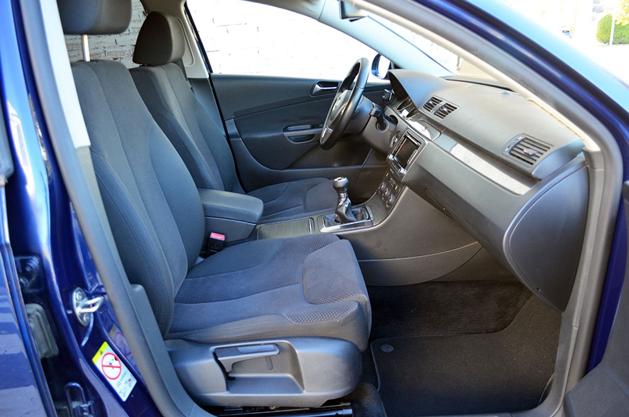 Volkswagen Passat Variant Advance Plus 2.0 TDI CR 140 CV DPF - Foto 13