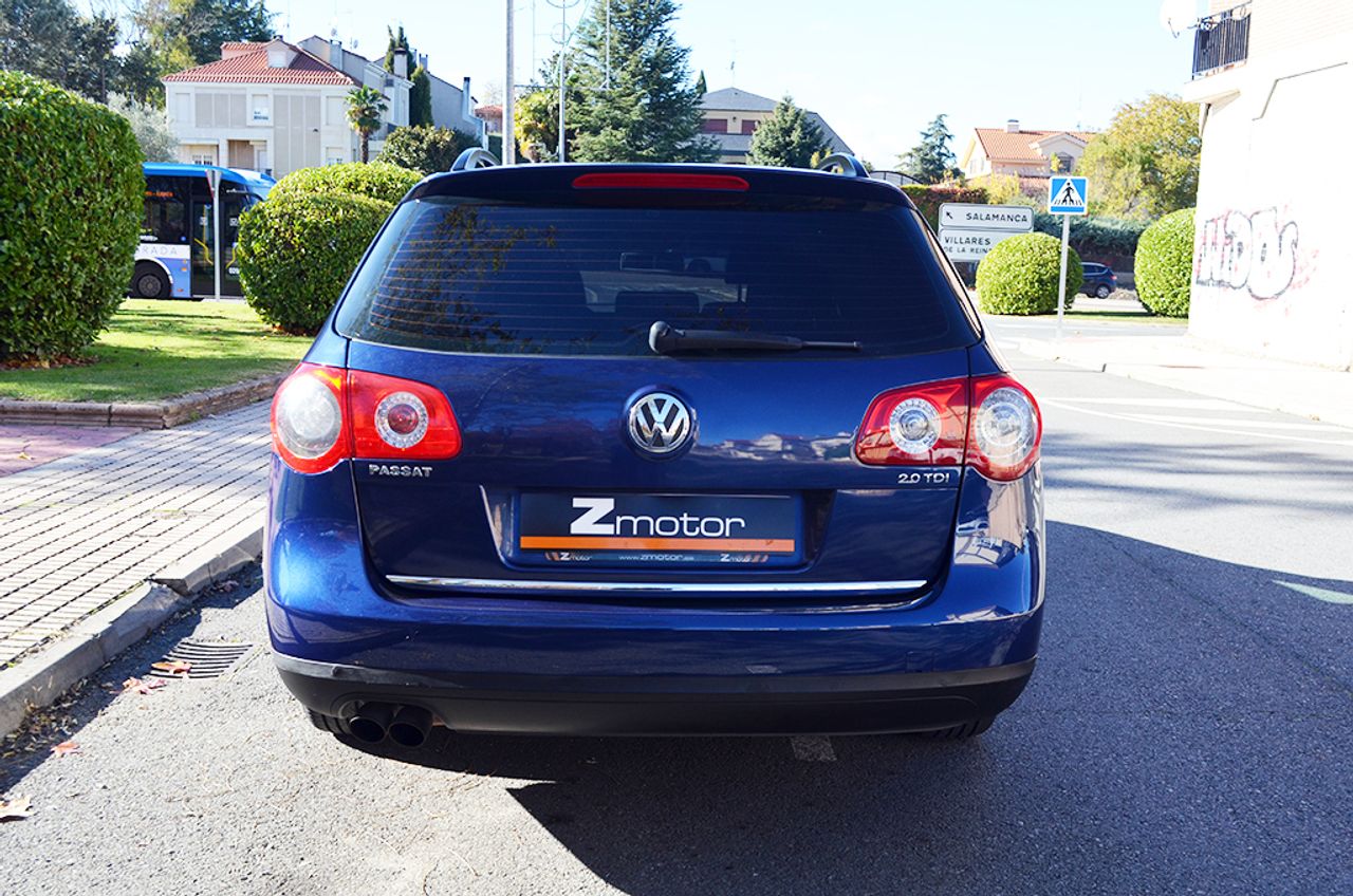 Volkswagen Passat Variant Advance Plus 2.0 TDI CR 140 CV DPF - Foto 39