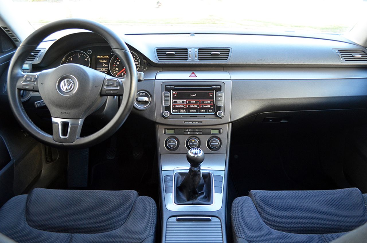 Volkswagen Passat Variant Advance Plus 2.0 TDI CR 140 CV DPF - Foto 7