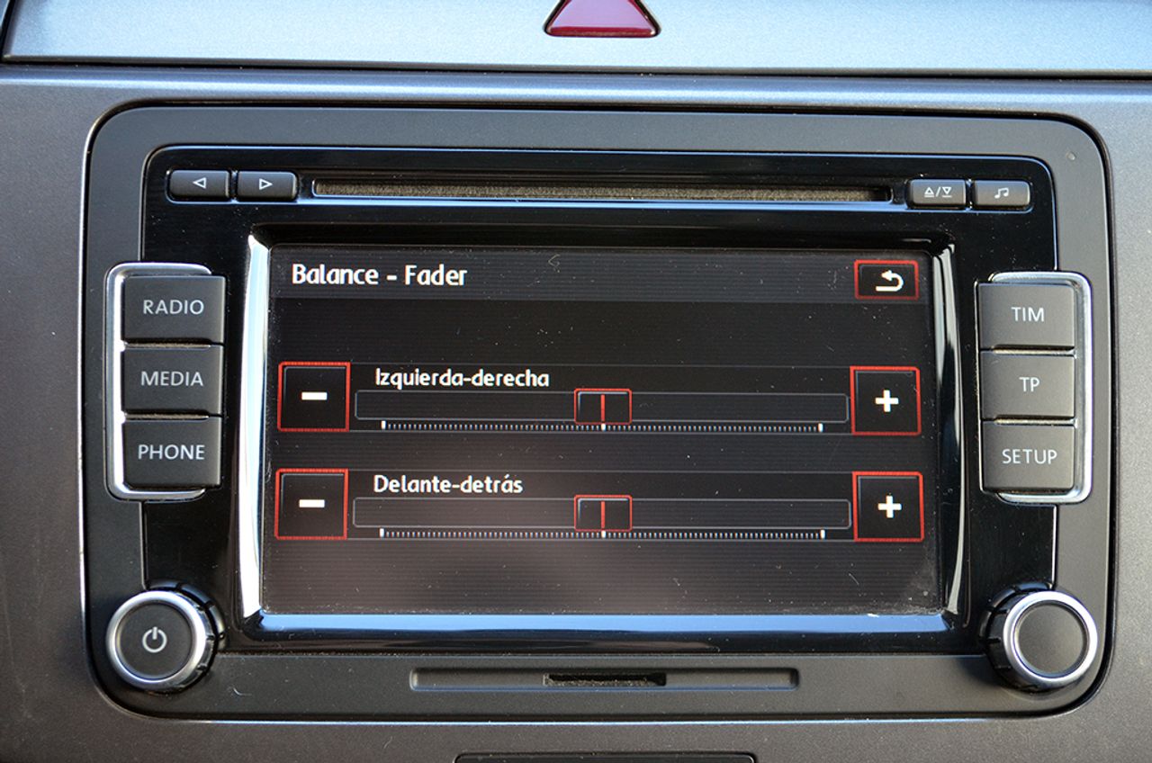 Volkswagen Passat Variant Advance Plus 2.0 TDI CR 140 CV DPF - Foto 31