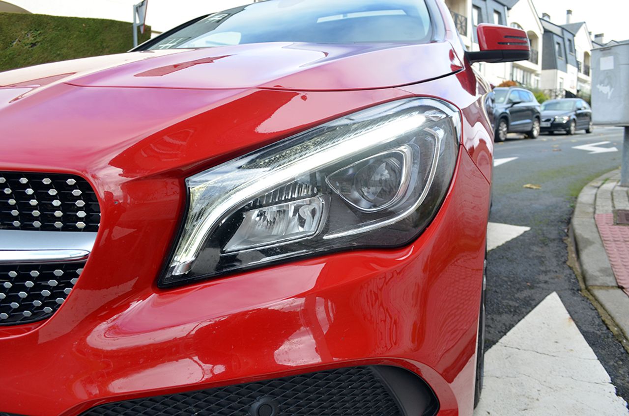 Mercedes Clase CLA 200d 136cv AMG - Foto 63